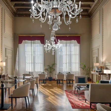 Leone Blu | Esperienze Hotel Florence