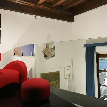 Leone Blu | Esperienze 2* Florence