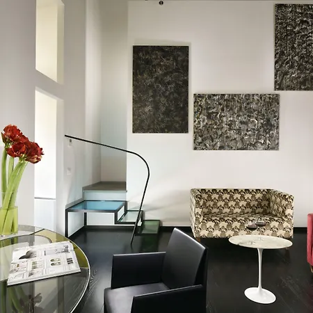 Leone Blu | Esperienze Hotel Florence