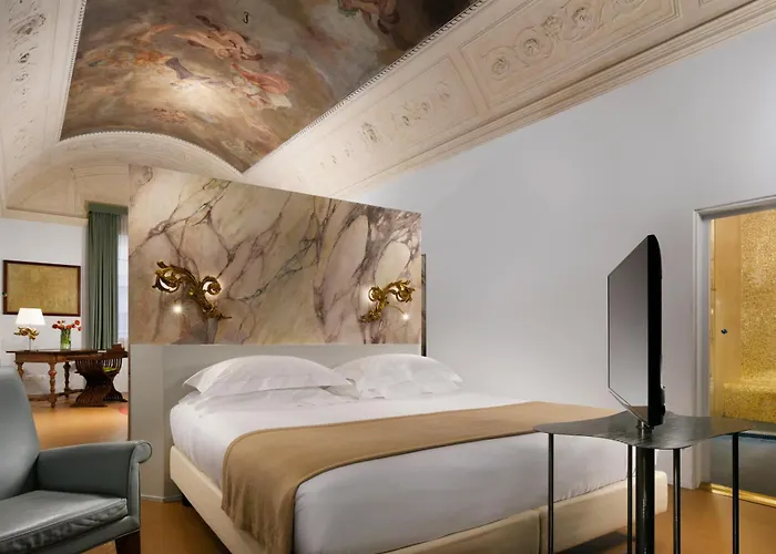 Leone Blu | Esperienze 2* Firenze