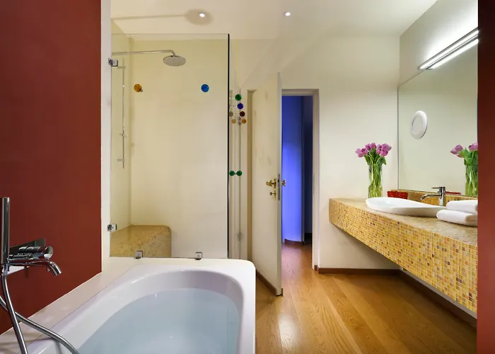 Leone Blu | Esperienze 2* Firenze