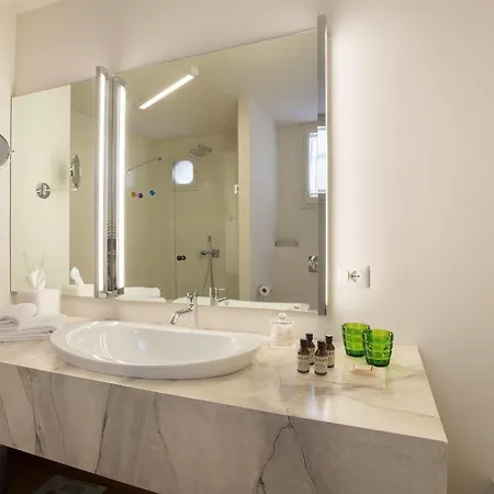 Leone Blu | Esperienze 2* Firenze