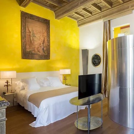 Leone Blu | Esperienze Szálloda Firenze